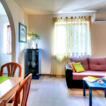 Apartmen Lea Daire Umag